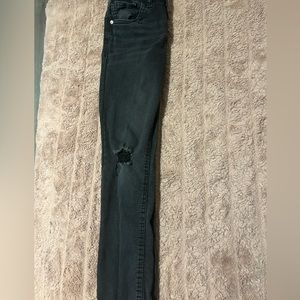 Girl’s distress jeans